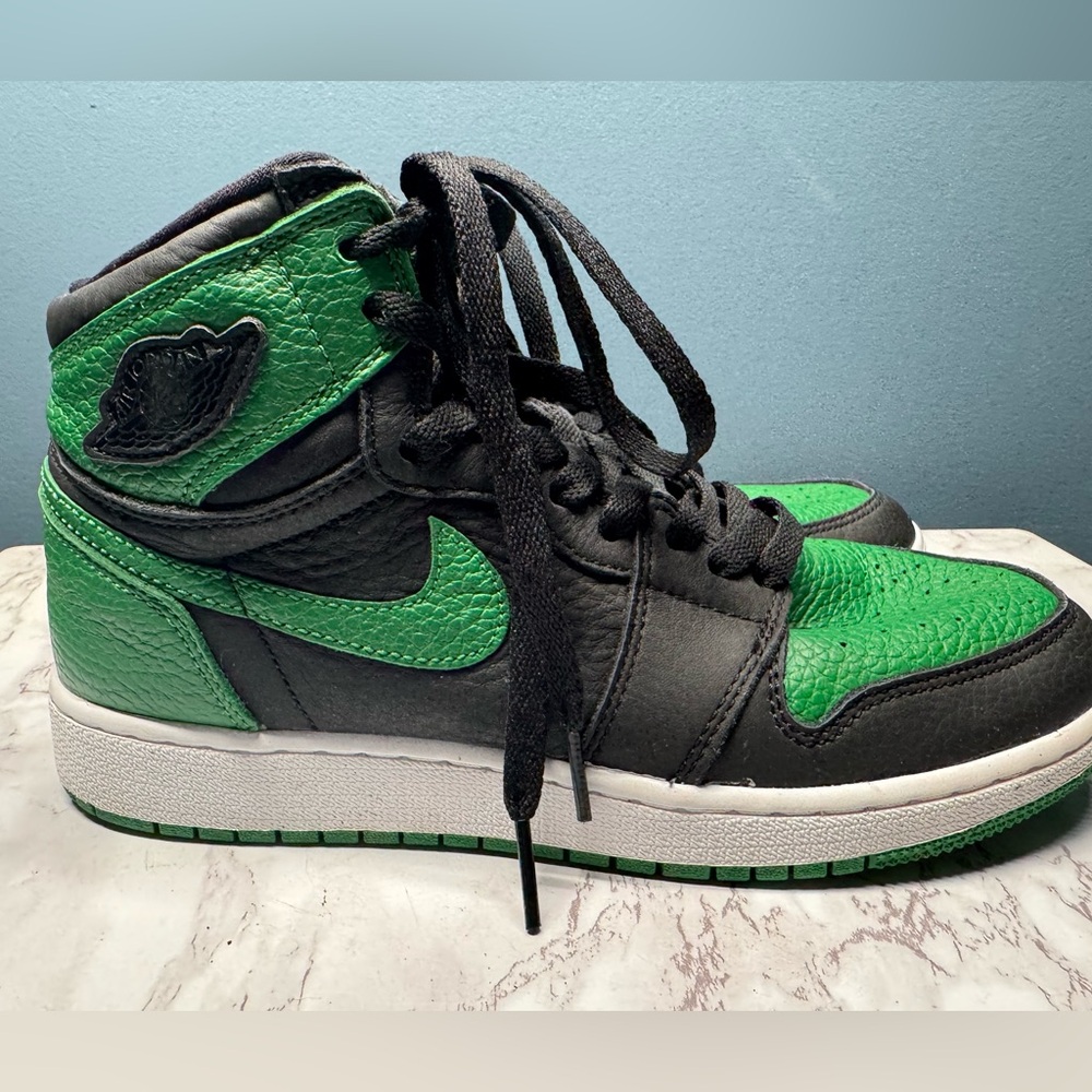 💚jordan‎ 1s pine 2.0💚 Size 7 Excellent